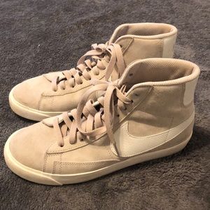Nike Blazer High Tops 7.5